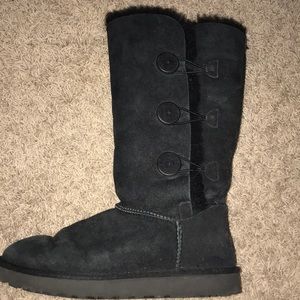 Bailey Button Triplet ll Boot.